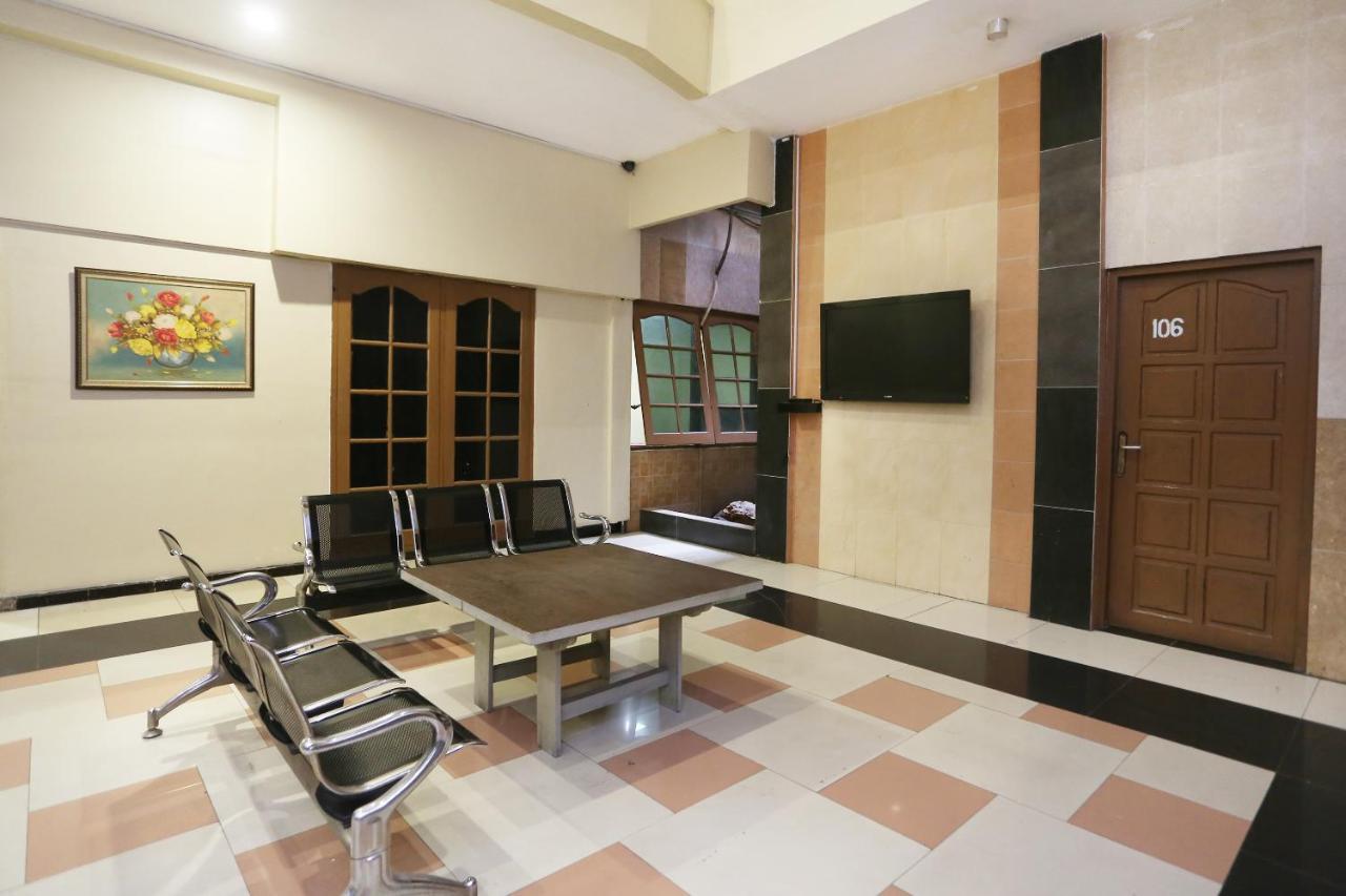 Spot On 2358 Aster Homestay Melati Exterior photo